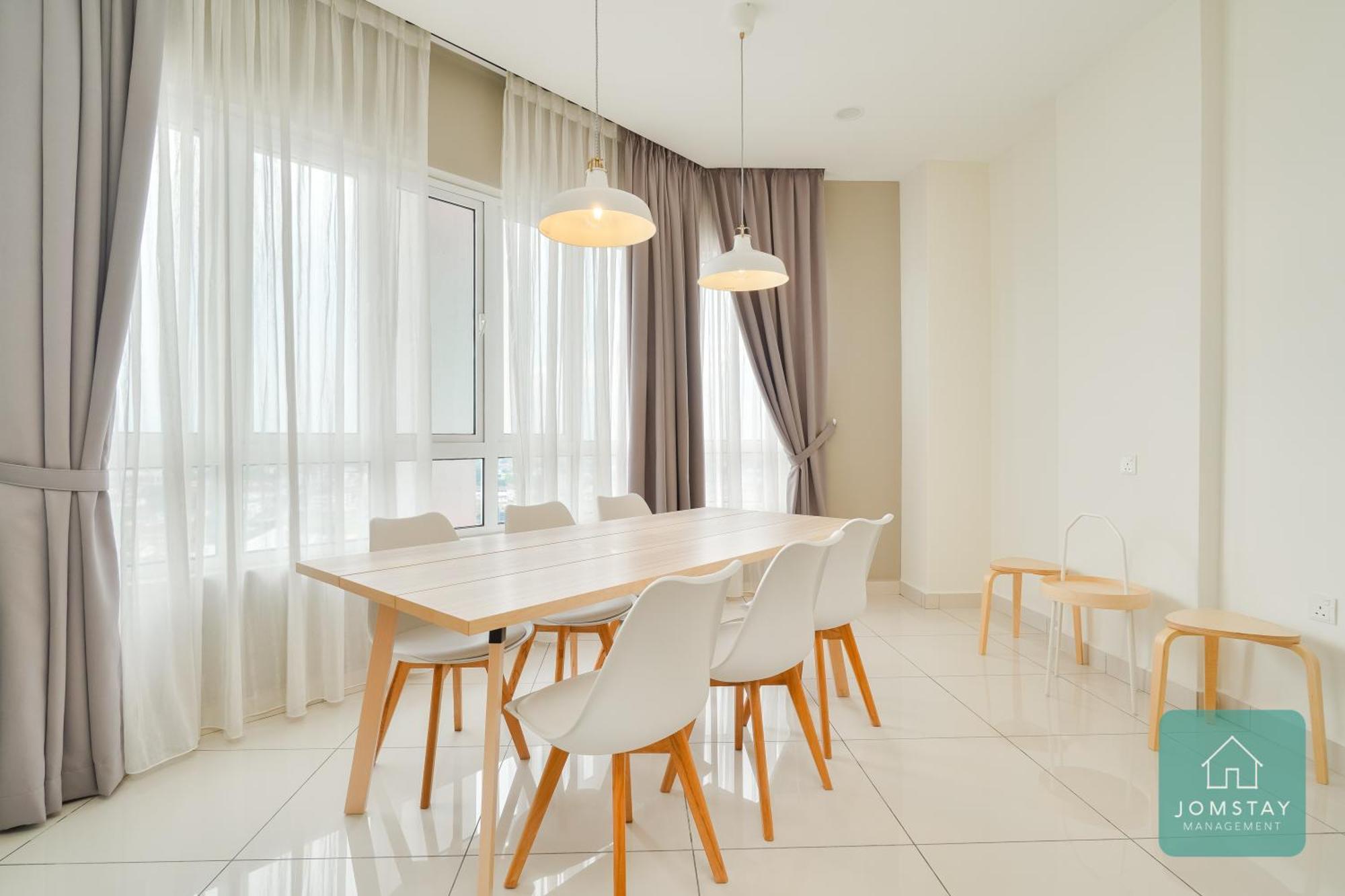 Jomstay Octagon Apartment